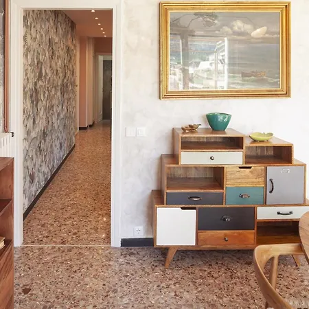 דירה Alida House Floor