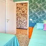 Alida House Floor